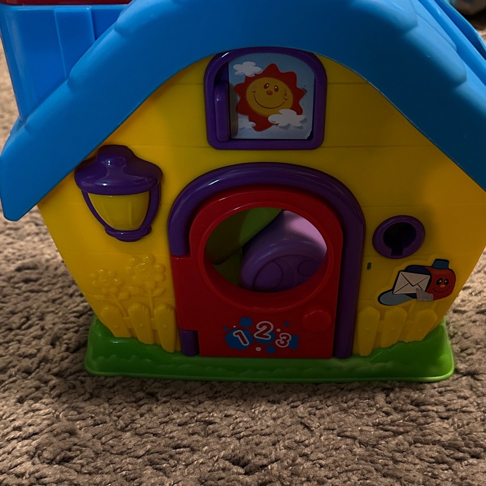 Colorful Shape Sorting Toy House - Picture 4 of 4